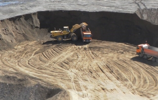 760 x 02-12-2014 SMA formuló cargos contra Minera Dayton