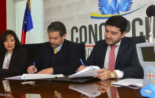 NOTA-foto convenio Concepción